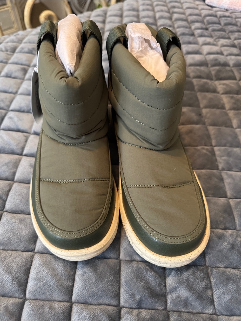 Woman’s dark Olive Green Puffer Winter Boots